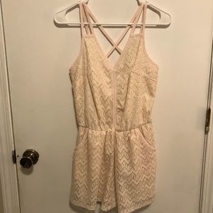 Cream romper
